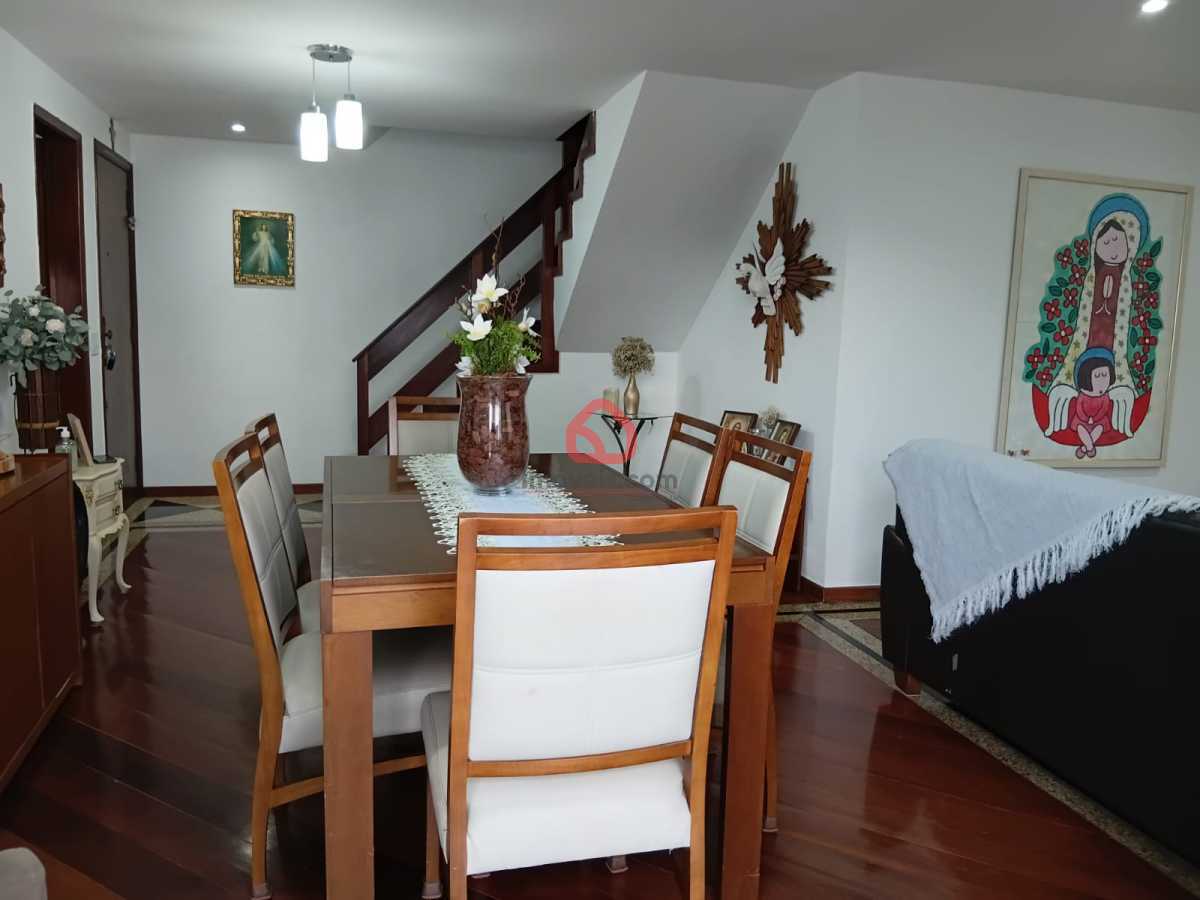 Cobertura, 3 quartos, 256 m² - Foto 3