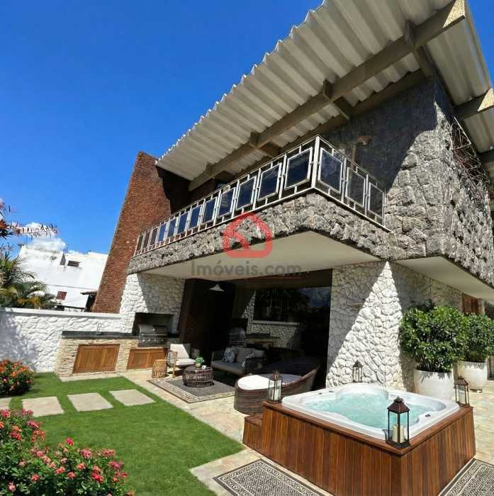 Casa, 3 quartos, 198 m² - Foto 1