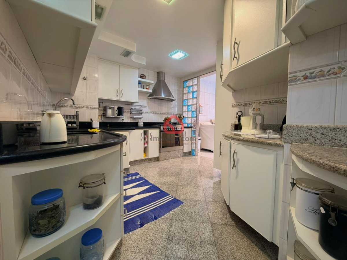 Cobertura, 3 quartos, 232 m² - Foto 27