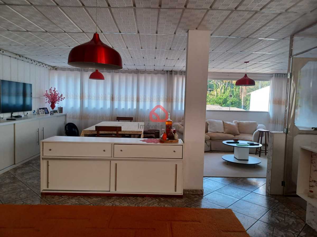 Casa, 3 quartos, 200 m² - Foto 6