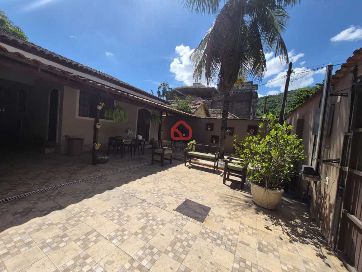 Casa, 2 quartos, 600 m² - Foto 1