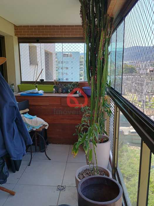 Apartamento, 3 quartos, 94 m² - Foto 1