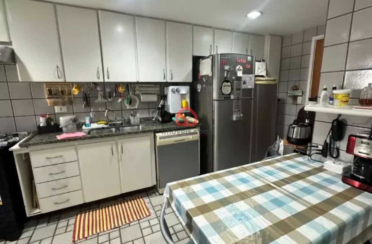Apartamento, 4 quartos, 136 m² - Foto 2