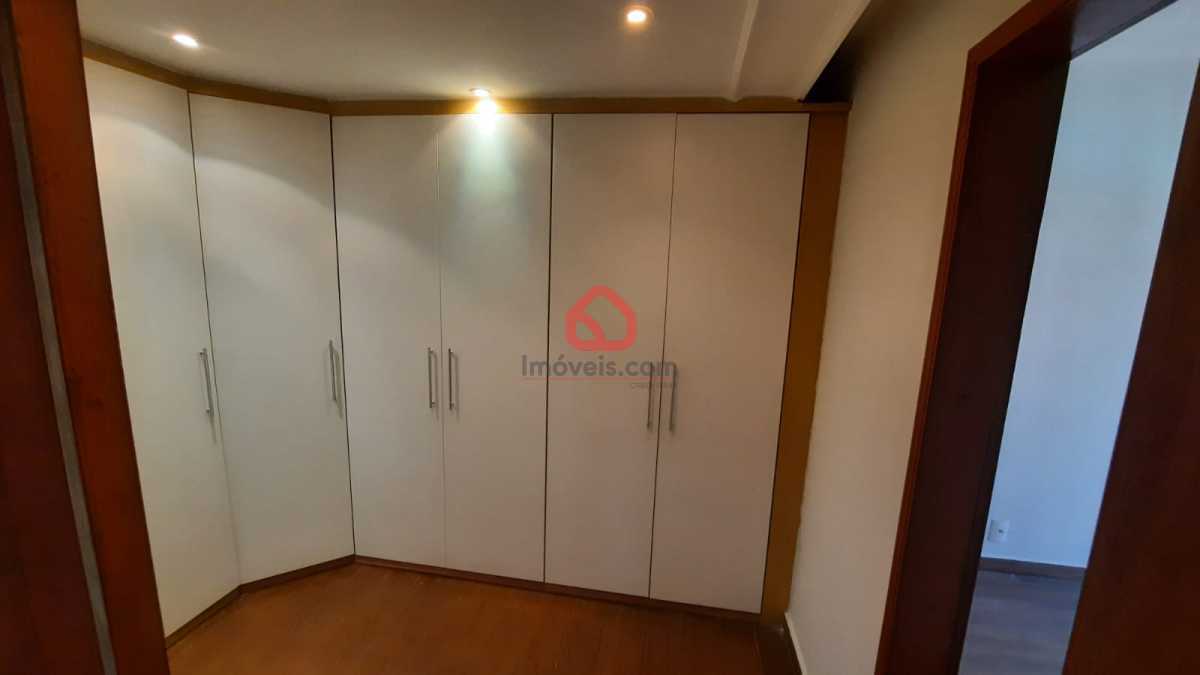 Casa, 4 quartos, 250 m² - Foto 14