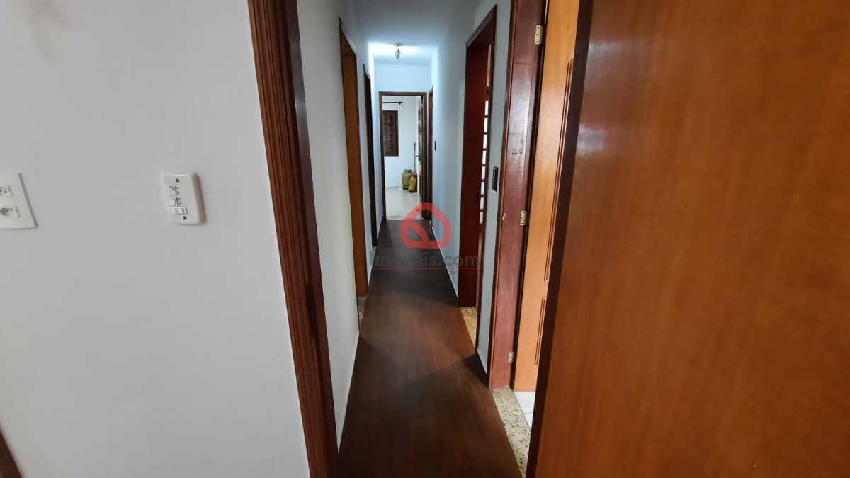Casa, 4 quartos, 250 m² - Foto 8
