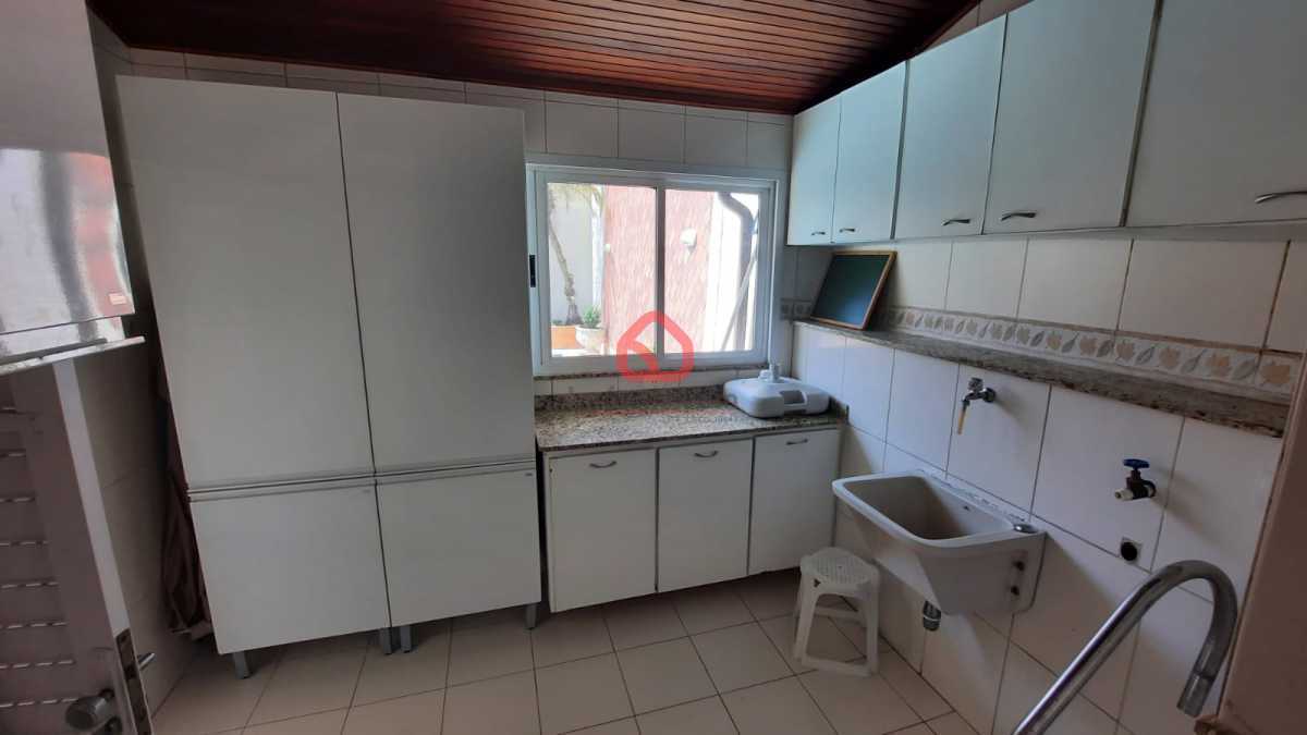 Casa, 4 quartos, 250 m² - Foto 18