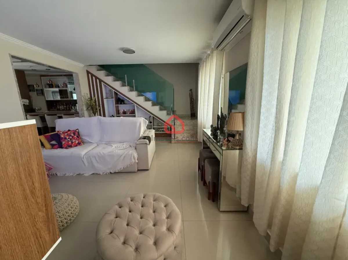 Casa, 4 quartos, 258 m² - Foto 4