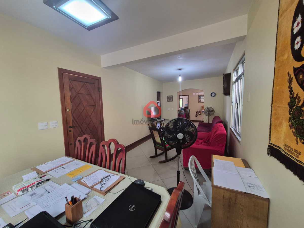 Casa, 4 quartos, 244 m² - Foto 8
