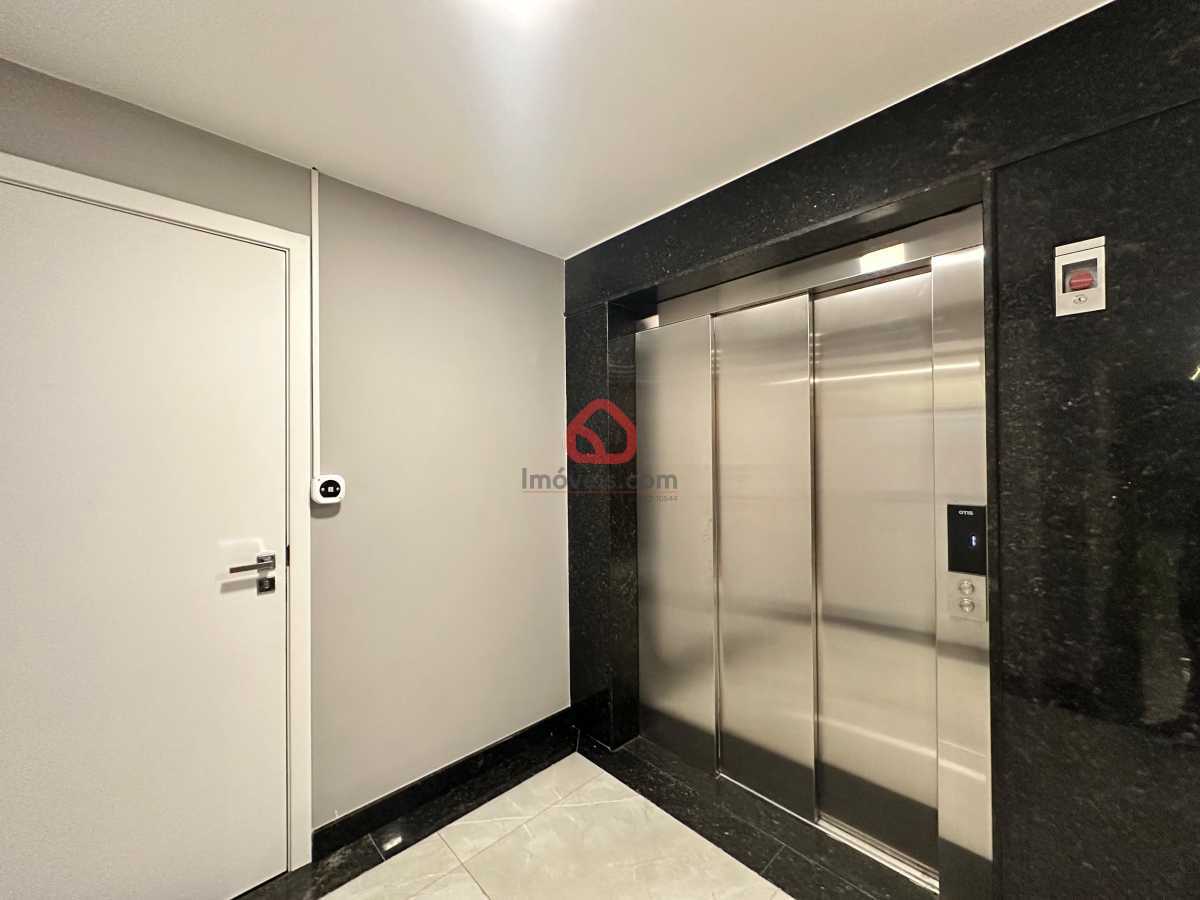 Apartamento, 3 quartos, 117 m² - Foto 2