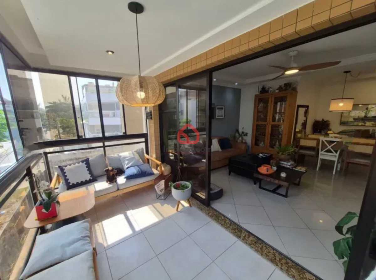 Apartamento, 3 quartos, 118 m² - Foto 1