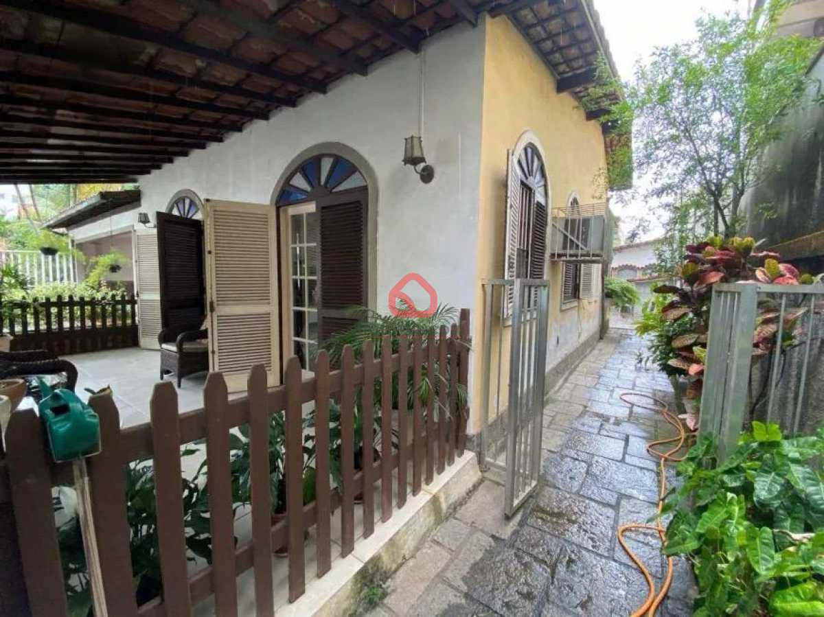 Casa, 3 quartos, 287 m² - Foto 17