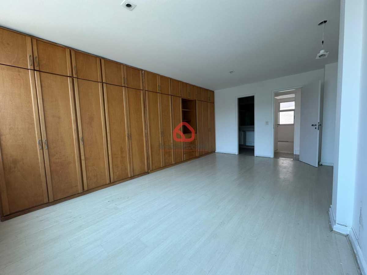 Apartamento, 3 quartos, 180 m² - Foto 22