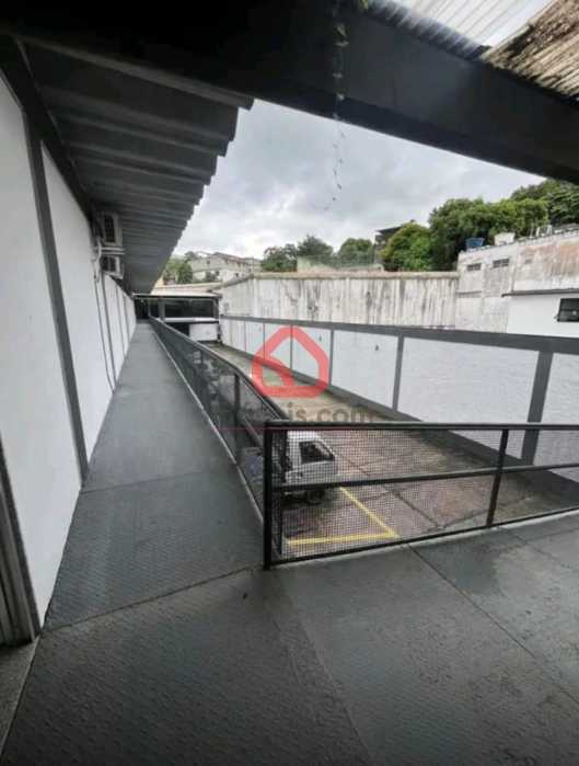 Loja-Salão, 1200 m² - Foto 2
