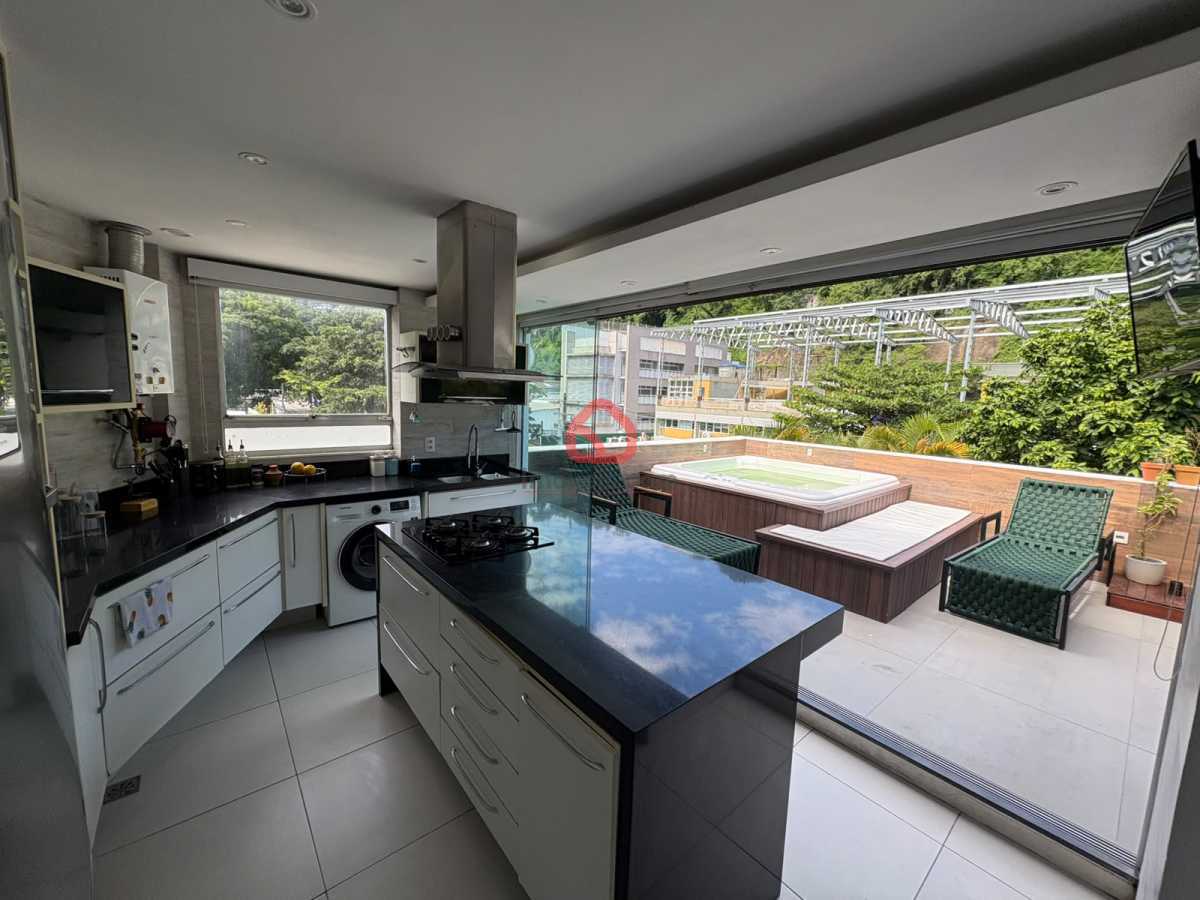 Cobertura, 2 quartos, 130 m² - Foto 14