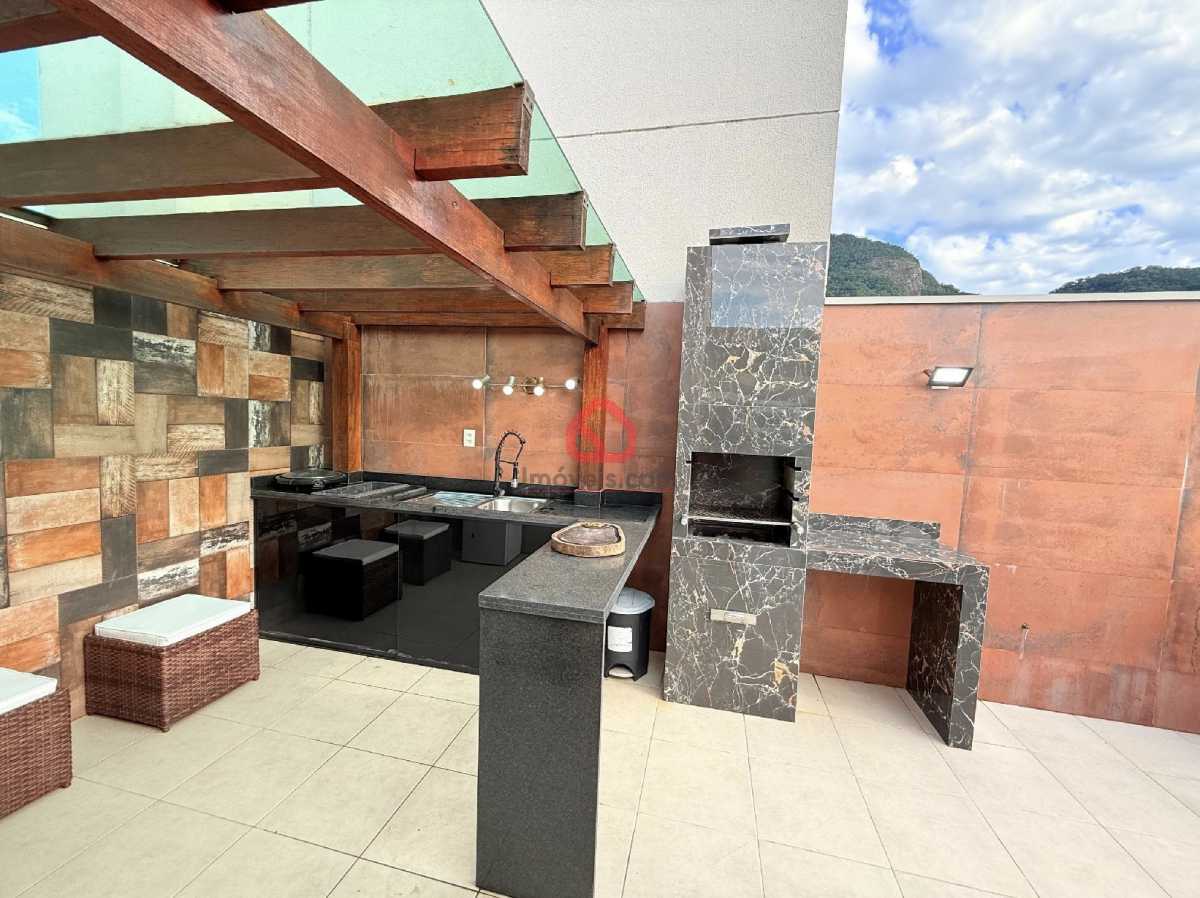 Cobertura, 3 quartos, 230 m² - Foto 2