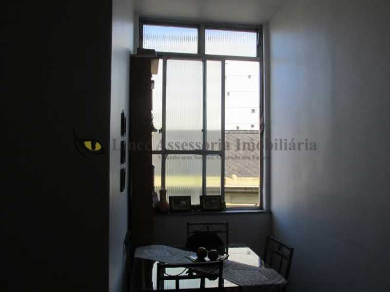 Apartamento à venda com 2 quartos, 48m² - Foto 15