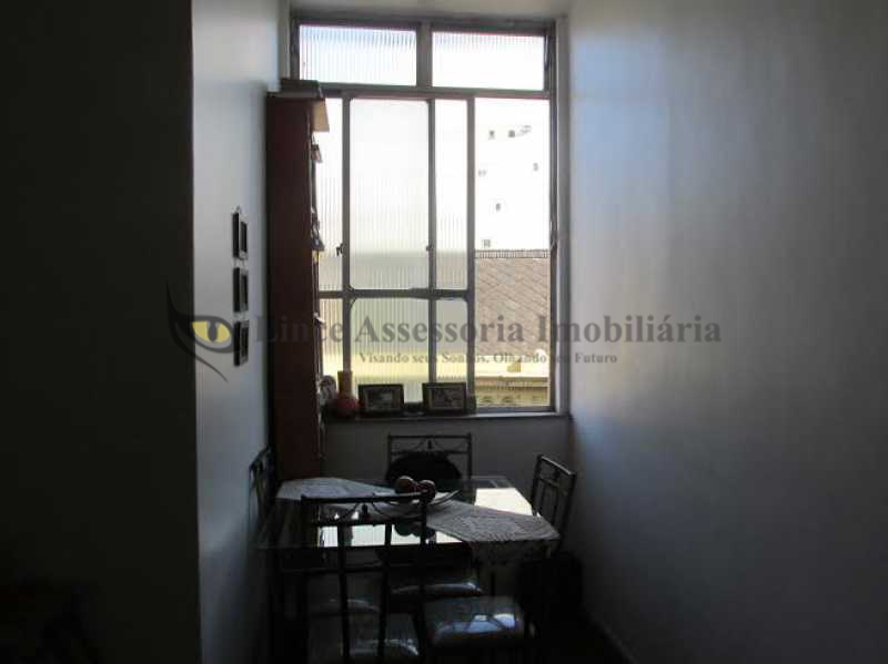 Apartamento à venda com 2 quartos, 48m² - Foto 4