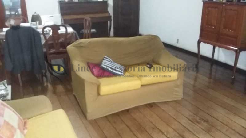 Apartamento à venda com 4 quartos, 150m² - Foto 26