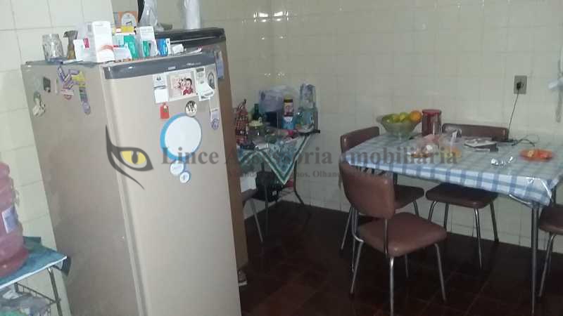 Apartamento à venda com 4 quartos, 150m² - Foto 16