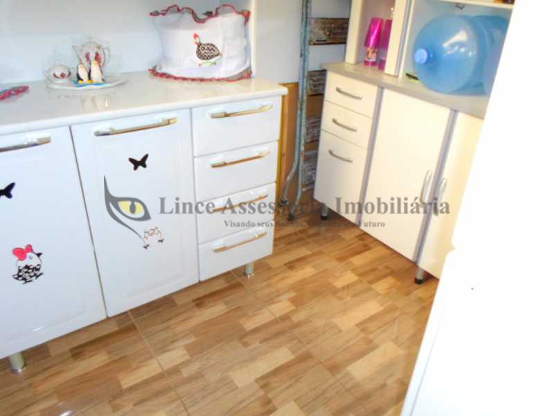 Apartamento à venda com 2 quartos, 95m² - Foto 15