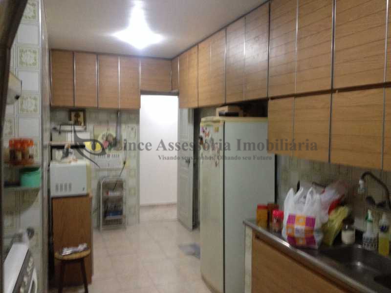 Apartamento à venda com 4 quartos, 142m² - Foto 17