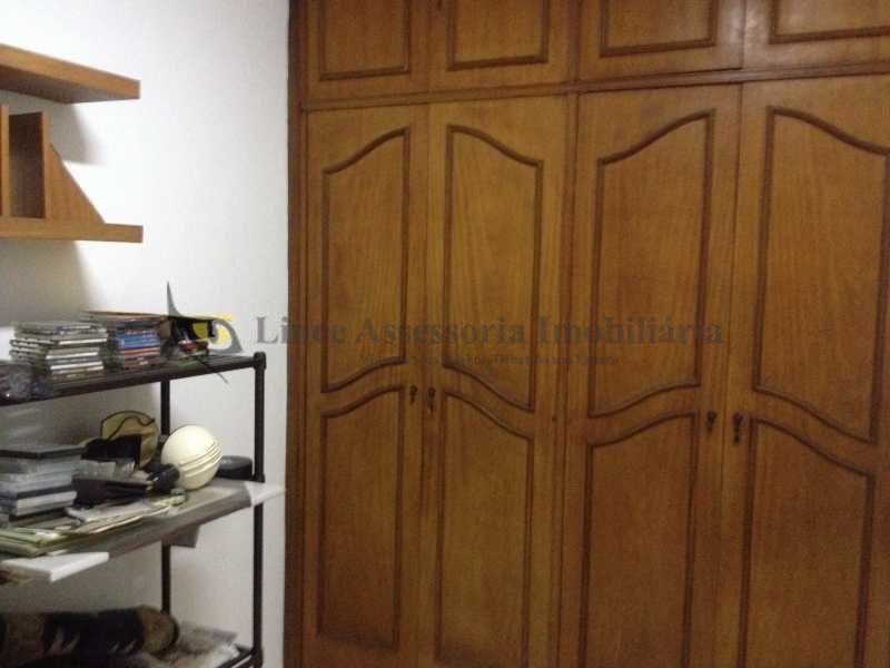 Apartamento à venda com 4 quartos, 142m² - Foto 20