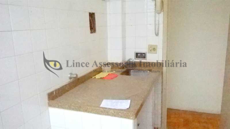 Apartamento à venda com 1 quarto, 52m² - Foto 11