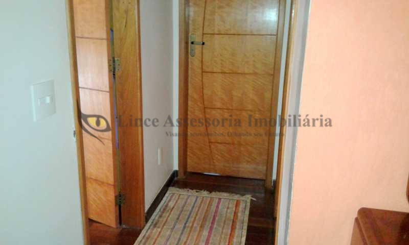 Apartamento à venda com 2 quartos, 100m² - Foto 3