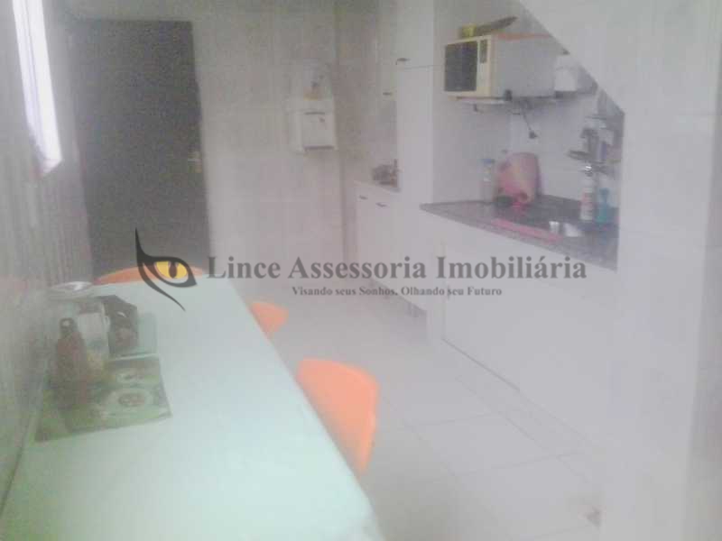 Apartamento à venda com 4 quartos, 149m² - Foto 17