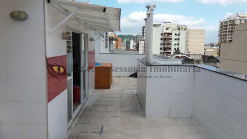 Cobertura à venda com 2 quartos, 170m² - Foto 2