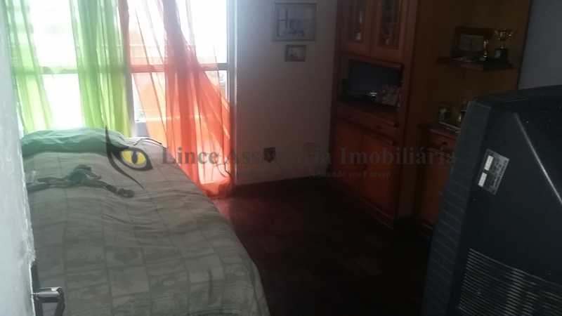 Apartamento à venda com 4 quartos, 182m² - Foto 10