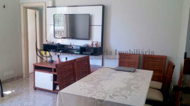 Apartamento à venda com 2 quartos, 65m² - Foto 1