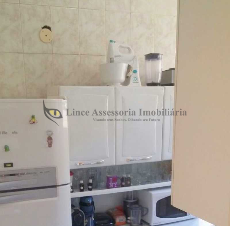 Apartamento à venda com 2 quartos, 65m² - Foto 20