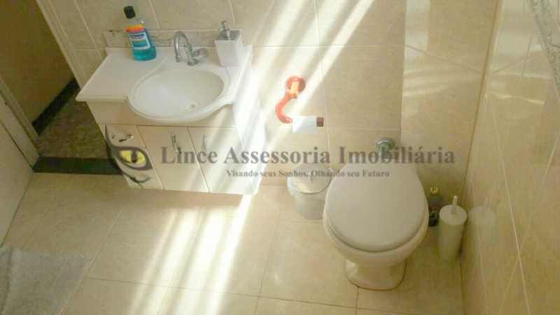 Apartamento à venda com 2 quartos, 65m² - Foto 17