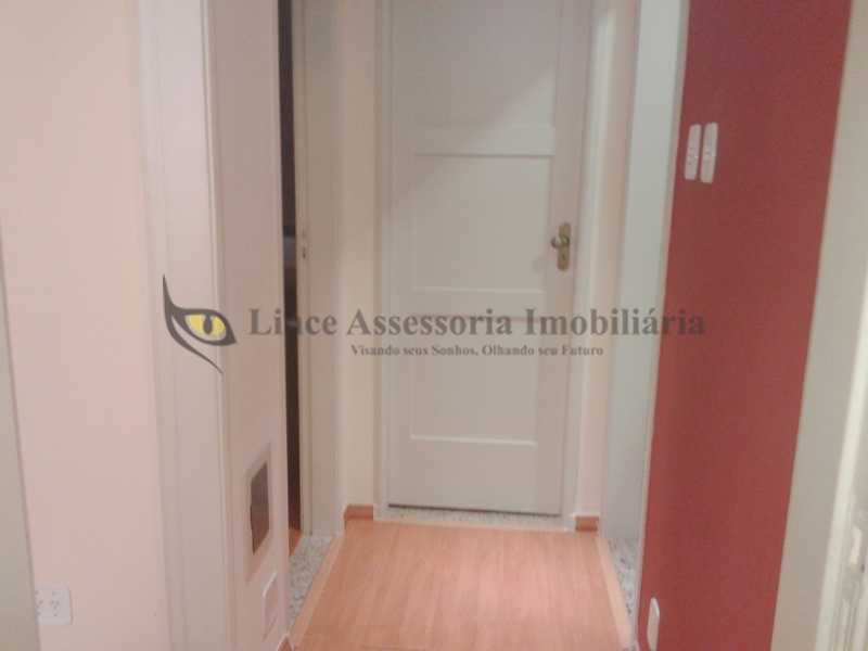 Apartamento à venda com 3 quartos, 93m² - Foto 5