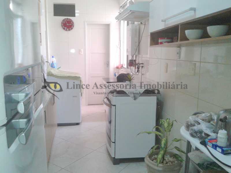 Apartamento à venda com 3 quartos, 93m² - Foto 22