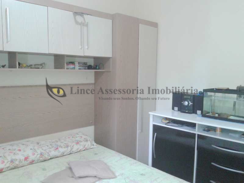 Apartamento à venda com 3 quartos, 93m² - Foto 9