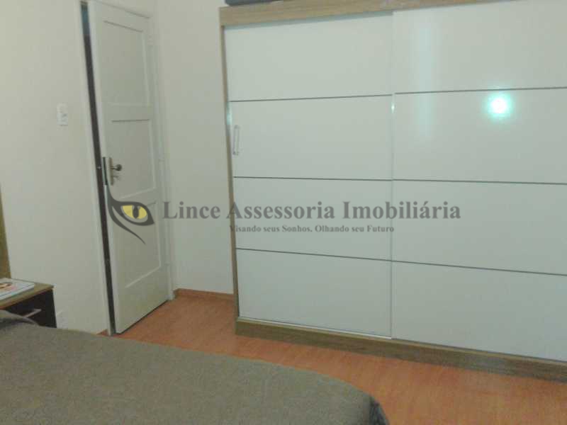 Apartamento à venda com 3 quartos, 93m² - Foto 14