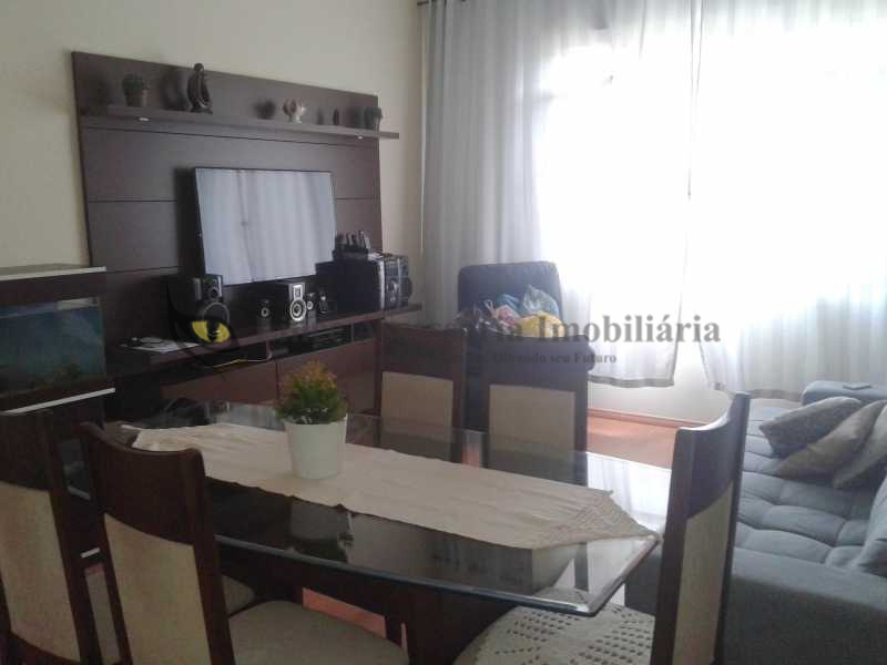 Apartamento à venda com 3 quartos, 93m² - Foto 2