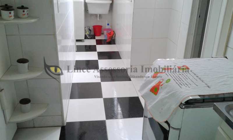 Apartamento à venda com 3 quartos, 95m² - Foto 15