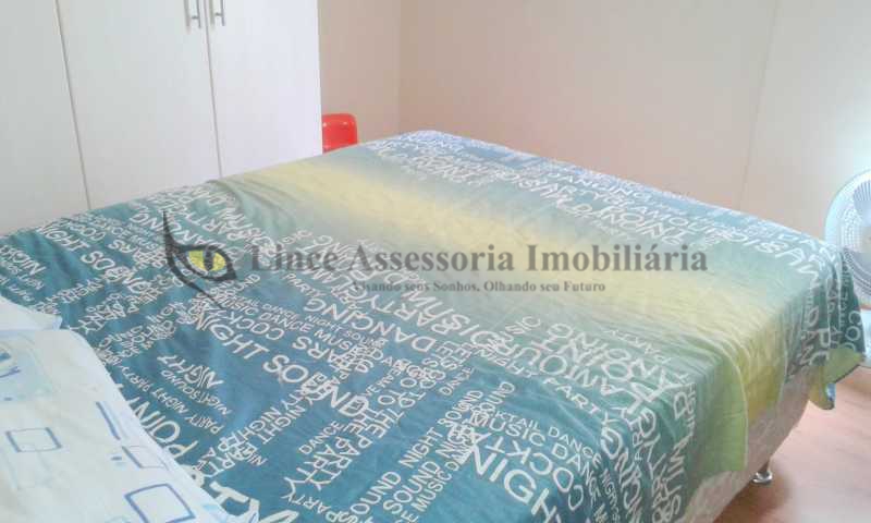 Apartamento à venda com 3 quartos, 95m² - Foto 4