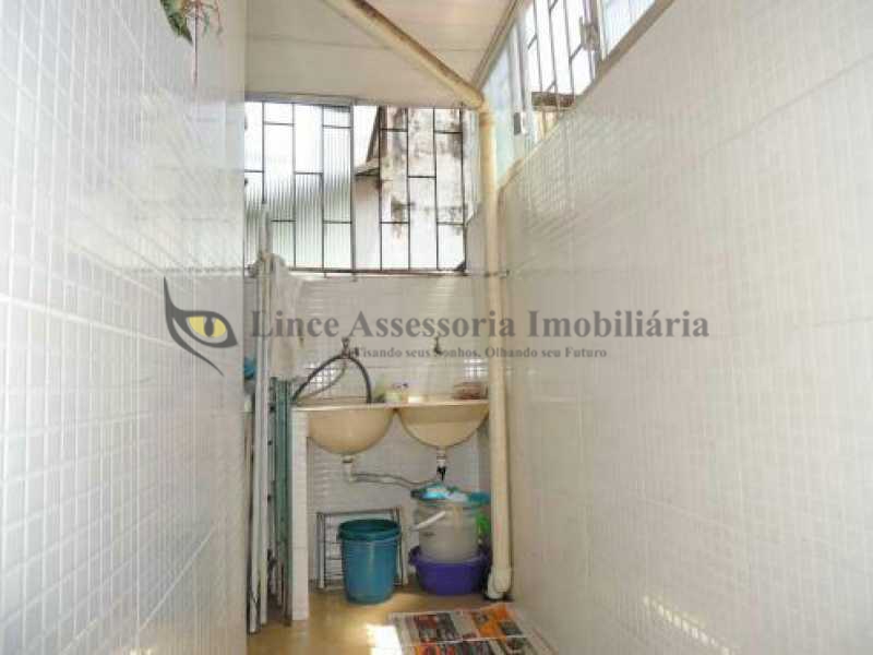 Apartamento à venda com 3 quartos, 120m² - Foto 11