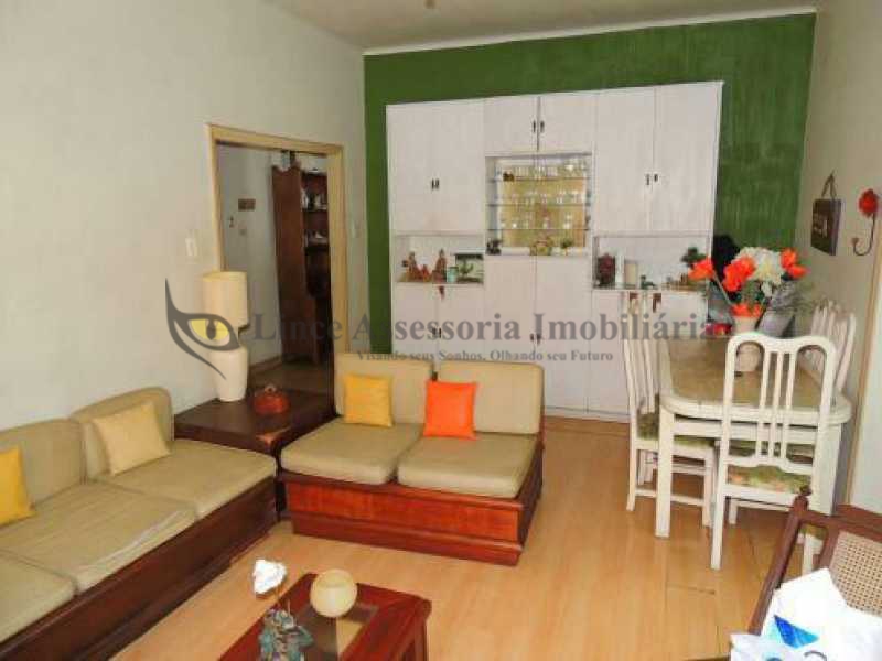 Apartamento à venda com 3 quartos, 120m² - Foto 2