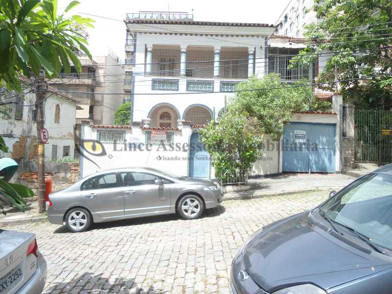 Casa à venda com 9 quartos, 376m² - Foto 20