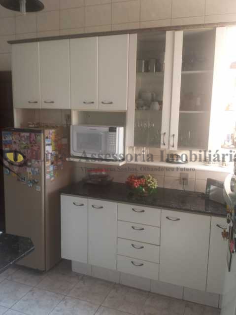 Apartamento à venda com 4 quartos, 173m² - Foto 17