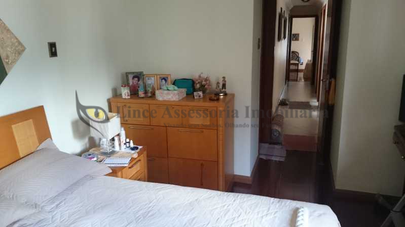 Apartamento à venda com 3 quartos, 120m² - Foto 15