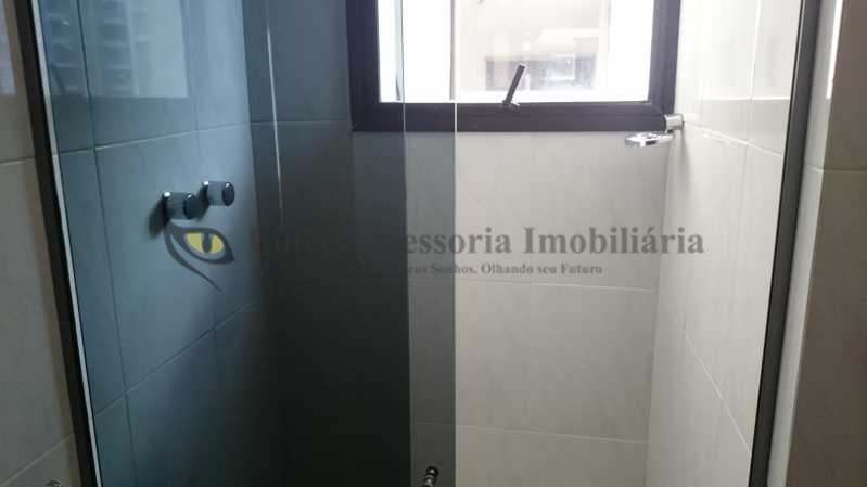 Apartamento à venda com 3 quartos, 120m² - Foto 17