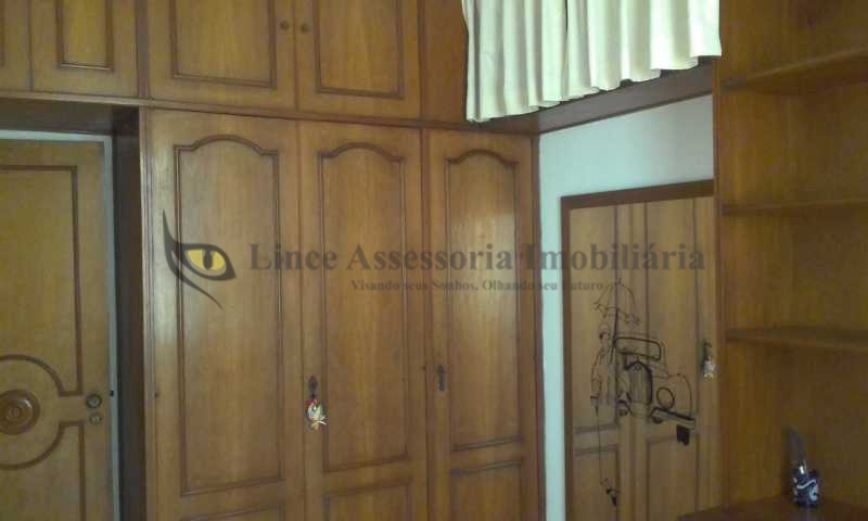 Apartamento à venda com 3 quartos, 89m² - Foto 13