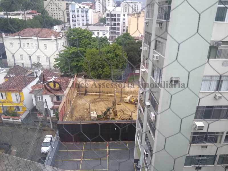 Apartamento à venda com 3 quartos, 100m² - Foto 24