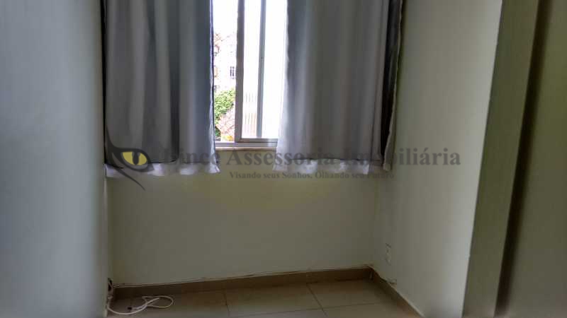 Apartamento à venda com 2 quartos, 52m² - Foto 12